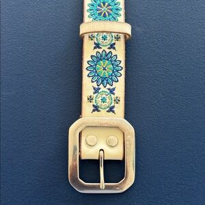 Lucky Brand White Leather Embroidered Belt with Silver Buckle